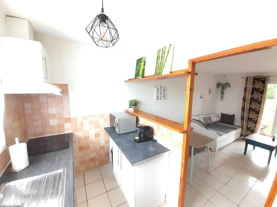 Appartement Le Cocouning à Ceyras Extérieur photo