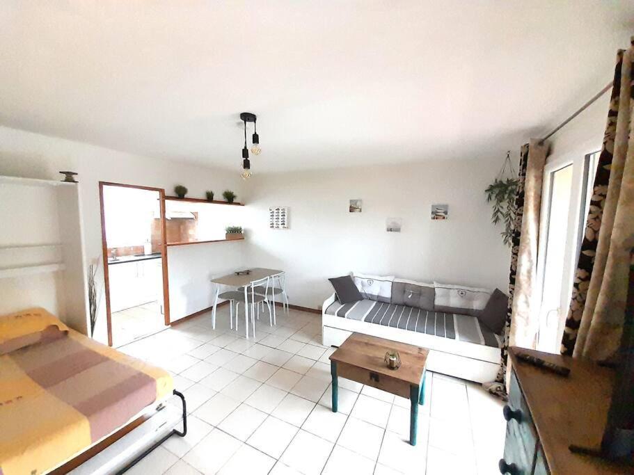 Appartement Le Cocouning à Ceyras Extérieur photo